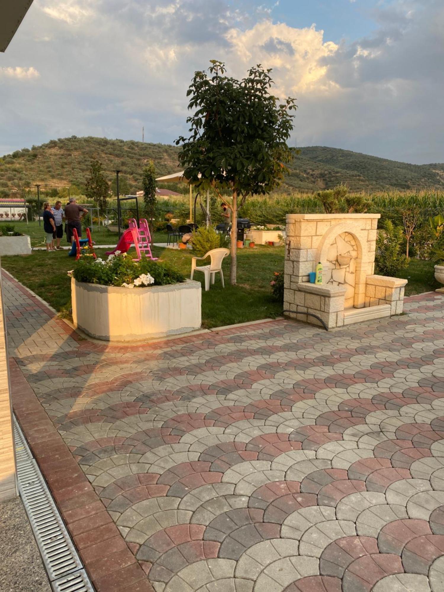 Hanna & Solei Hotel Berat Exterior foto