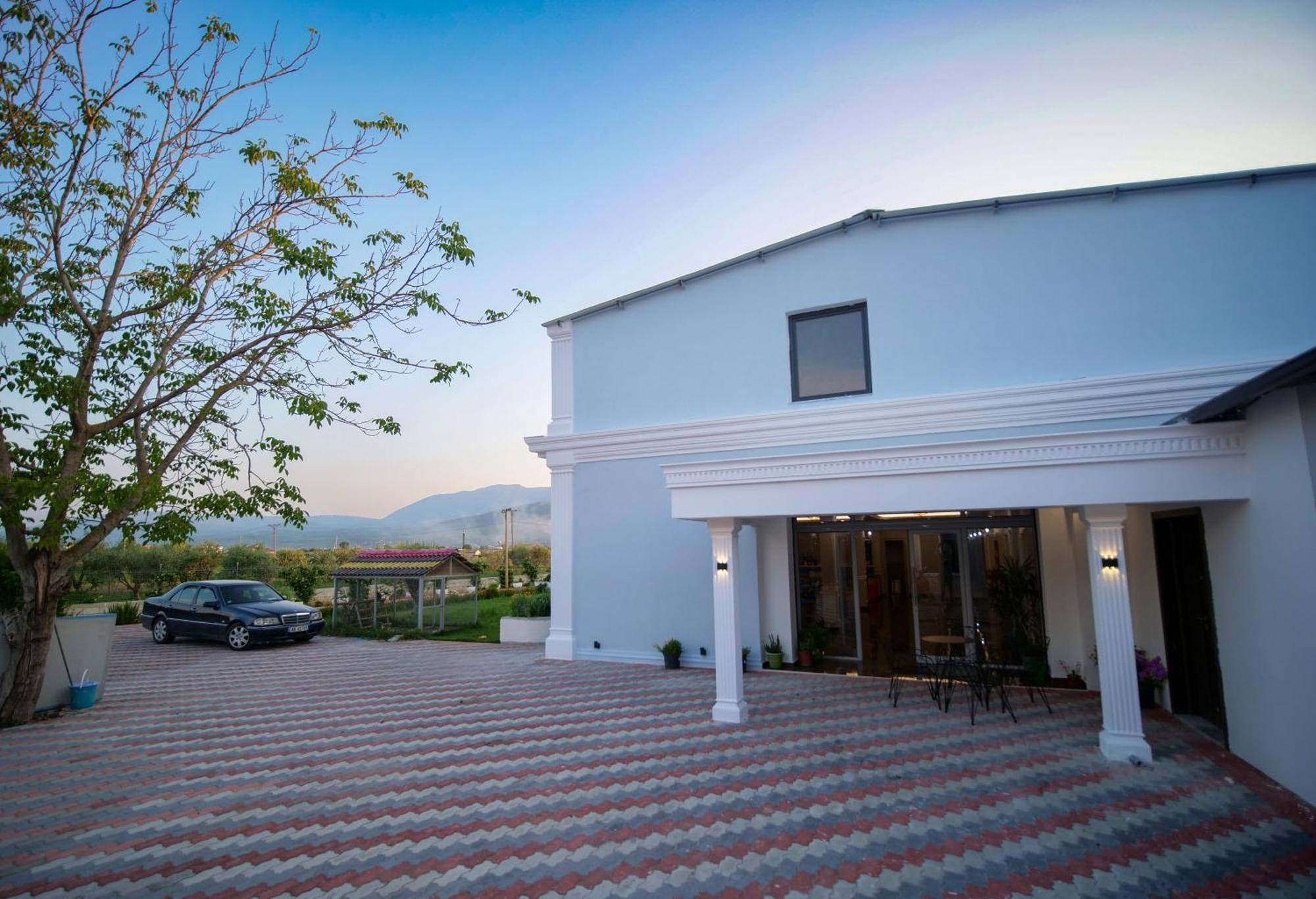 Hanna & Solei Hotel Berat Exterior foto